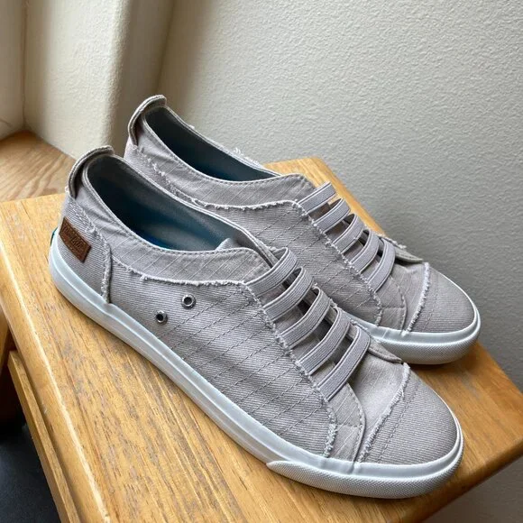 blowfish malibu sneakers distessed gray slip on for women size 9 NEW - Picture 1 of 6